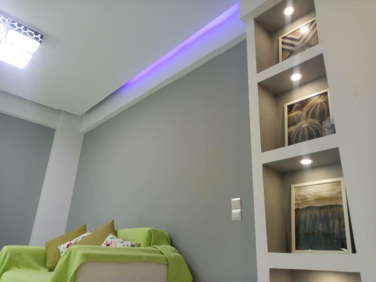 Luxury Apartment Next To The Sea Beach เอเธนส์ ภายนอก รูปภาพ
