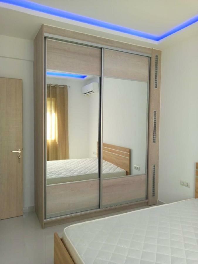 Luxury Apartment Next To The Sea Beach เอเธนส์ ภายนอก รูปภาพ